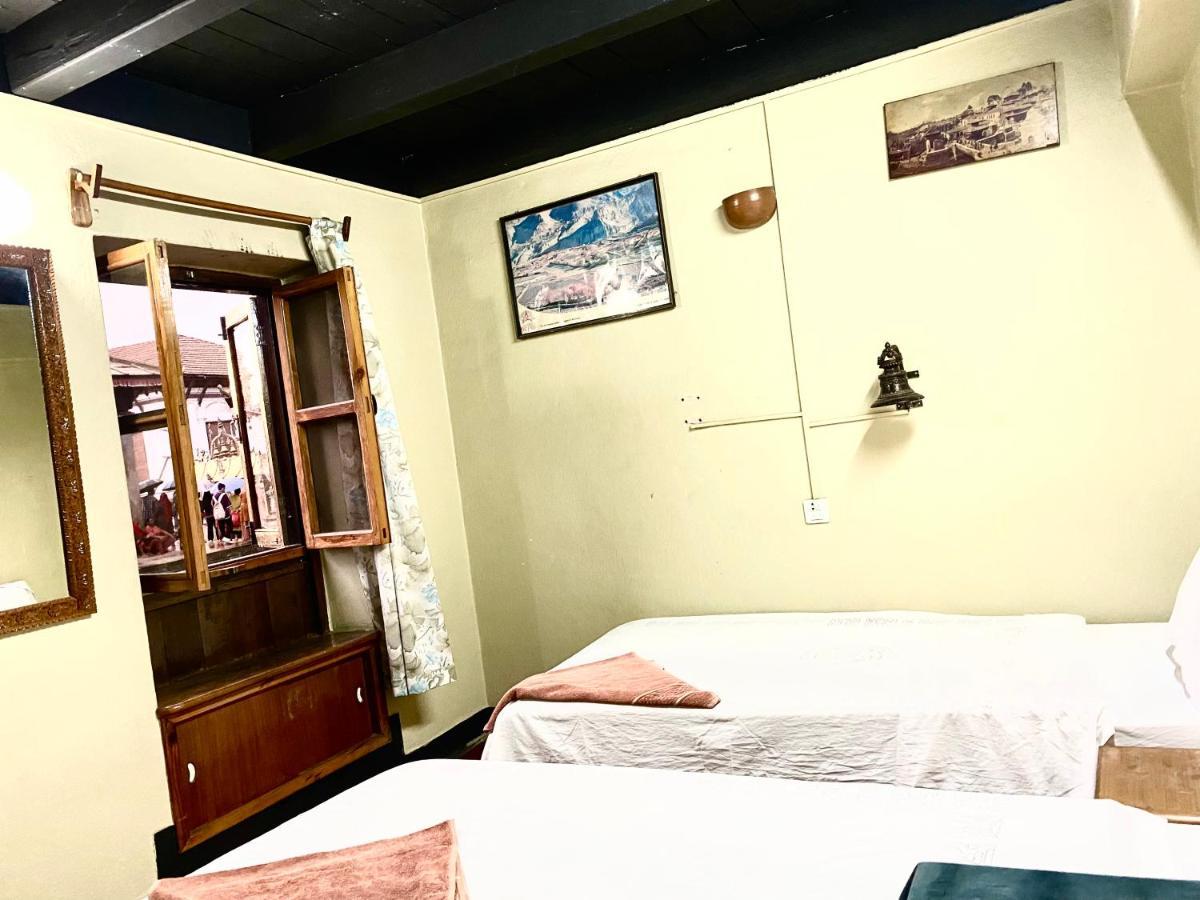Shiva Guest House Bhaktapur Exterior foto